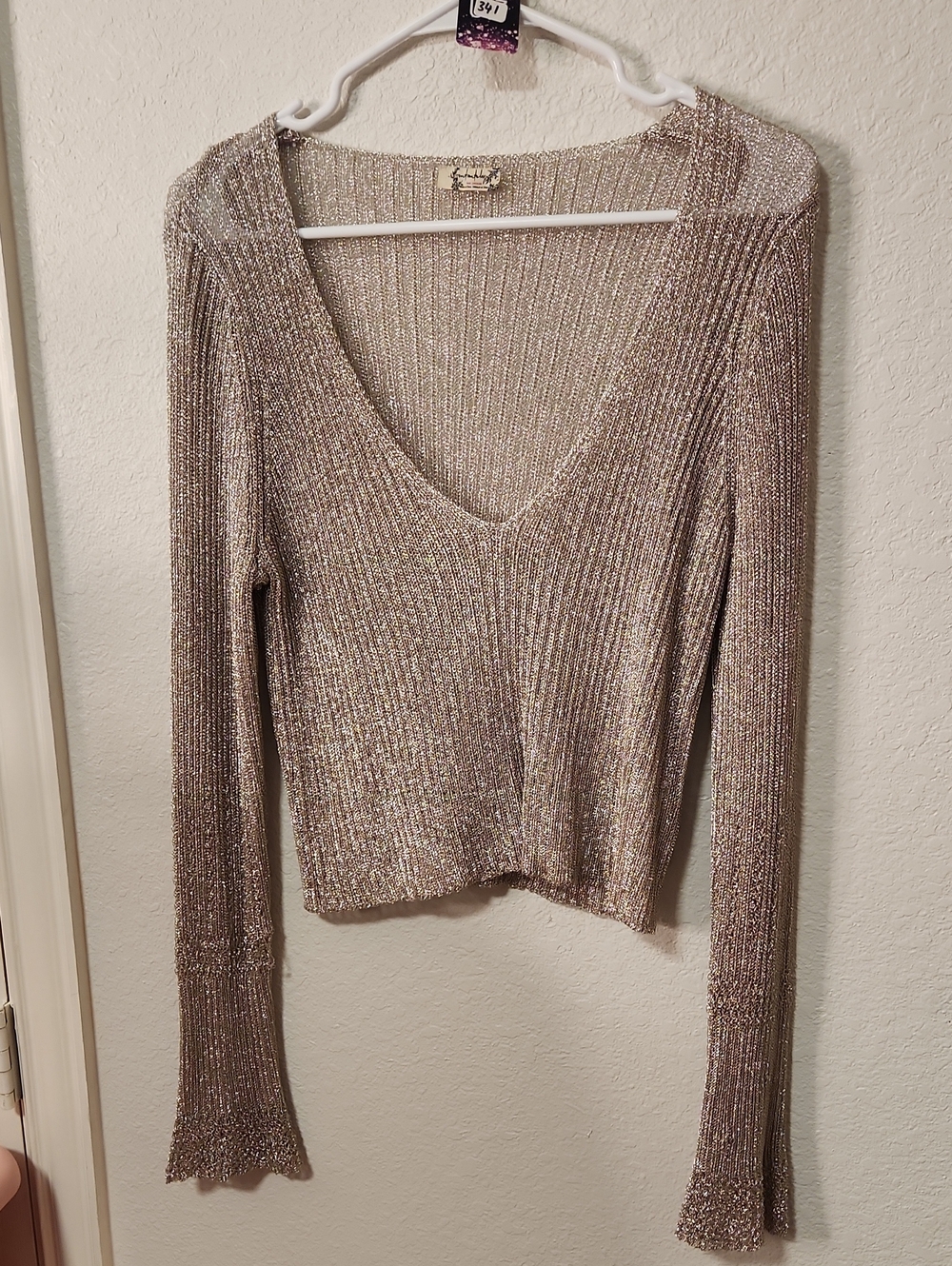 341.Free People Metallic Taupe Ribbed V-Neck Knit Top - Picture 2 of 5
